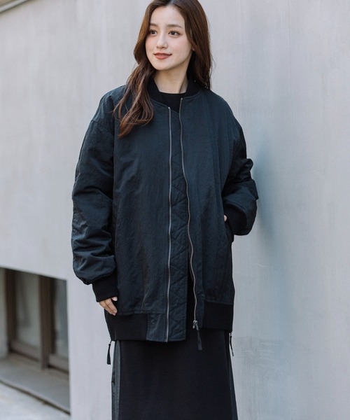 Munich（ミューニック）の「ナイロンツイル×キルティングタフタサイドジップブルゾン（MA-1・レディース・グレー/ブラック/カーキ・XS/S）」の20枚目の写真