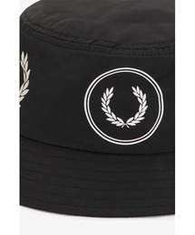 FRED PERRY バケットハット FRED PERRY（フレッドペリー）の「Graphic Branded Bucket Hat（ハット