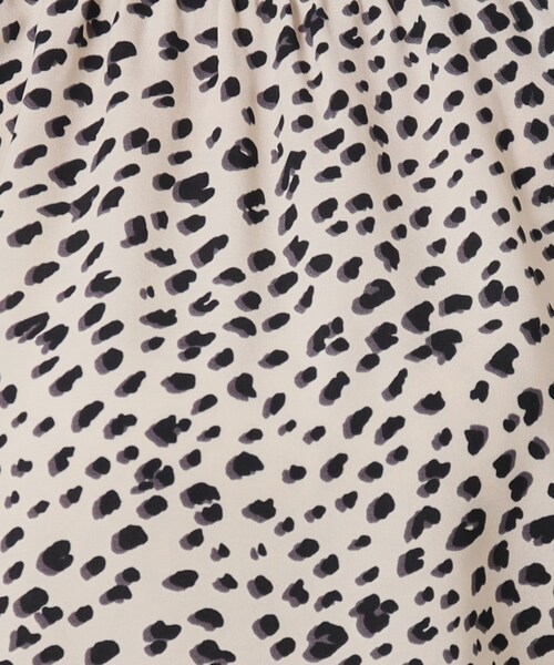 Cutie Blonde(キューティーブロンド)の「◆フェミニンもカジュアルも○ フリル ハイネック ブラウス(シャツ/ブラウス・レディース・ブラック系/ブラック/ホワイト系/ホワイト系その他・04/03/02)」の8枚目の写真