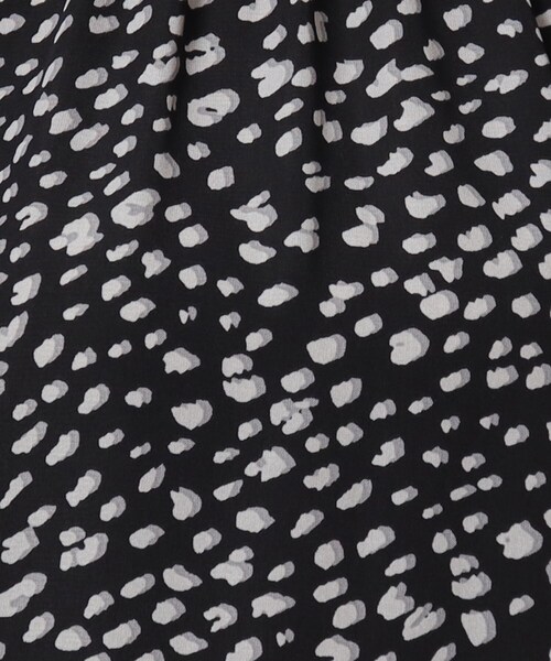 Cutie Blonde(キューティーブロンド)の「◆フェミニンもカジュアルも○ フリル ハイネック ブラウス(シャツ/ブラウス・レディース・ブラック系/ブラック/ホワイト系/ホワイト系その他・04/03/02)」の9枚目の写真