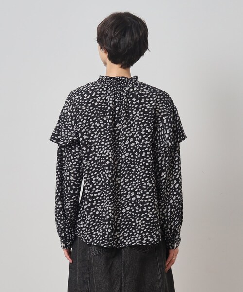 Cutie Blonde(キューティーブロンド)の「◆フェミニンもカジュアルも○ フリル ハイネック ブラウス(シャツ/ブラウス・レディース・ブラック系/ブラック/ホワイト系/ホワイト系その他・04/03/02)」の16枚目の写真