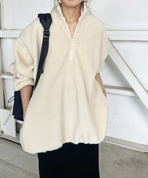 新品タグ付き　スピックアンドスパン　オーバーサイズニットパーカー Spick & Span（スピックアンドスパン）の「ダブルジャガードロゴニット