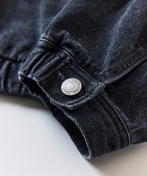 FREAK'S STORE(フリークスストア)の「限定展開 Relax Fit ジップアップ デニムジャケット/ブルゾン(デニムジャケット・メンズ・ブルー/ブラック/ネイビー・LARGE/SMALL/MEDIUM)」の9枚目の写真