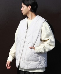 ８(eight) | ファーフリースリバーシブルベスト(ダウンベスト)