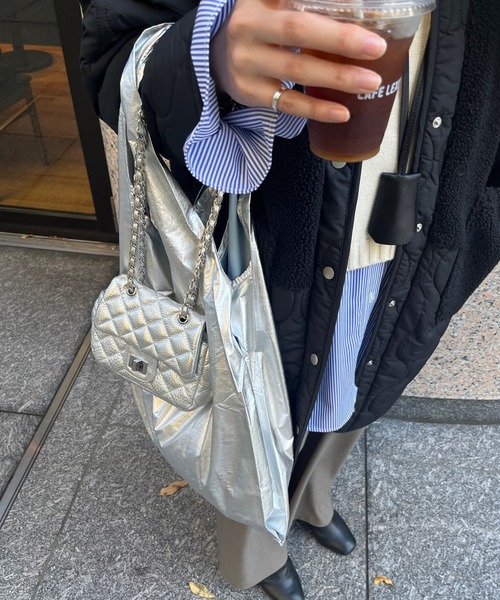 DouDou(ドゥドゥ)の「【BAGGU/バグゥ】23HO STANDARD BAGGU メタリック(エコバッグ/サブバッグ・レディース・ゴールド/シルバー/ライム・FREE)」の11枚目の写真