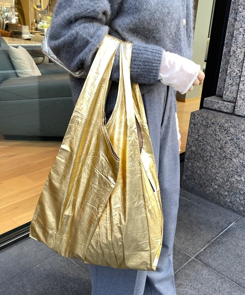 DouDou(ドゥドゥ)の「【BAGGU/バグゥ】23HO STANDARD BAGGU メタリック(エコバッグ/サブバッグ・レディース・ゴールド/シルバー/ライム・FREE)」の16枚目の写真