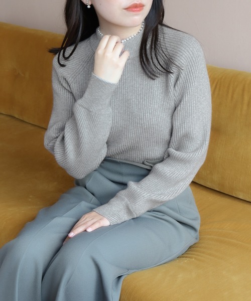 ASTORIA ODIER(アストリアオディール)の「ラグランパール付きニットプルオーバー(ニット/セーター・レディース・ピンクベージュ/ライトグレー/ホワイト・MEDIUM)」の18枚目の写真