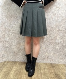 ベルト装飾プリーツキュロット