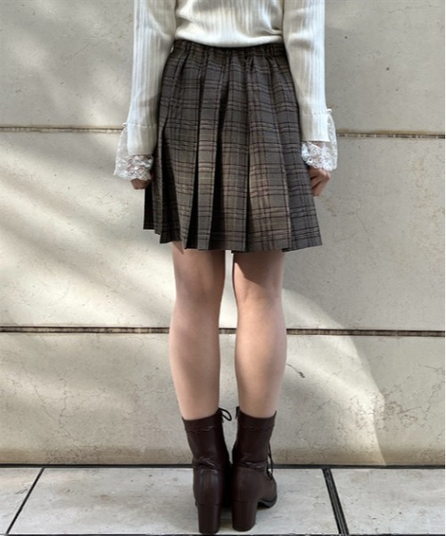 axes femme(アクシーズファム)の「ベルト装飾プリーツキュロット(その他パンツ・レディース・ブラック/ブラウン/グレー・FREE)」の6枚目の写真