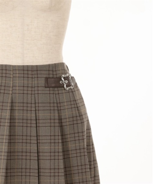 axes femme(アクシーズファム)の「ベルト装飾プリーツキュロット(その他パンツ・レディース・ブラック/ブラウン/グレー・FREE)」の10枚目の写真
