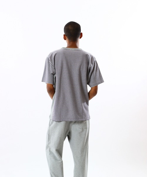 Champion(チャンピオン)の「【Champion/チャンピオン】メンズ リバースウィーブ(R) ショートスリーブTシャツ(Tシャツ/カットソー・メンズ・グレー/ホワイト/オートミール・X-LARGE/LARGE/MEDIUM/SMALL)」の20枚目の写真