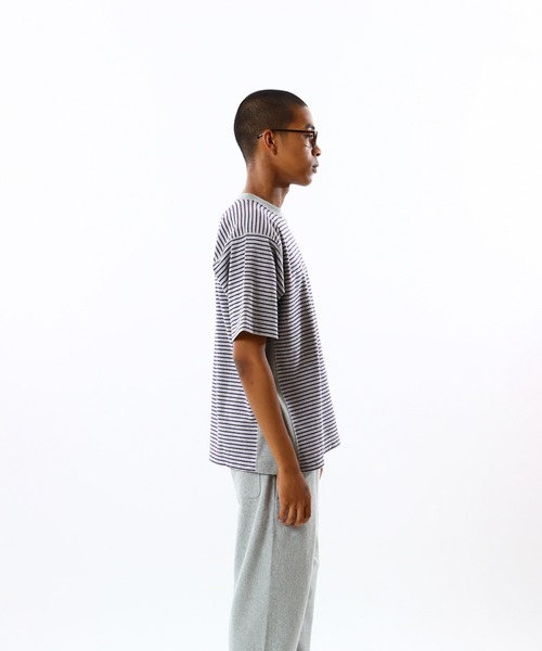 Champion(チャンピオン)の「【Champion/チャンピオン】メンズ リバースウィーブ(R) ショートスリーブTシャツ(Tシャツ/カットソー・メンズ・グレー/ホワイト/オートミール・X-LARGE/LARGE/MEDIUM/SMALL)」の21枚目の写真