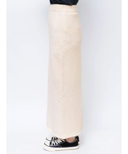 Ungrid(アングリッド)の「ミックスヤーンニットタイトスカート(スカート・レディース・オフホワイト/チャコールグレー/ブルー・FREE)」の19枚目の写真