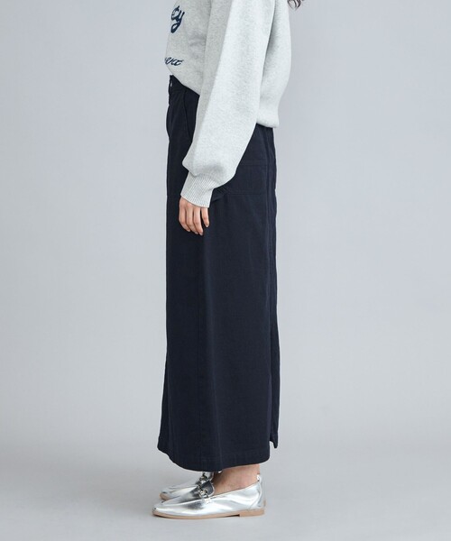 PENNEYS（ぺニーズ）の「PENNEYS（ぺニーズ）別注カツラギナロースカート（スカート・レディース・ナチュラル/ネイビー・M/L）」の17枚目の写真