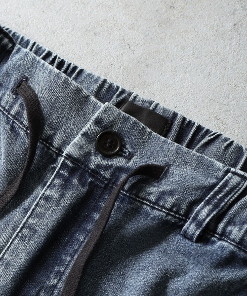 ZIP FIVE（ジップファイブ）の「【ZIP FIVE】 ヴィンテージライク ケミカル ウォッシュ デニム 裾ドローコード バルーン カーゴパンツ（カーゴパンツ・メンズ・ブラック/ブルー・LARGE/MEDIUM）」の12枚目の写真