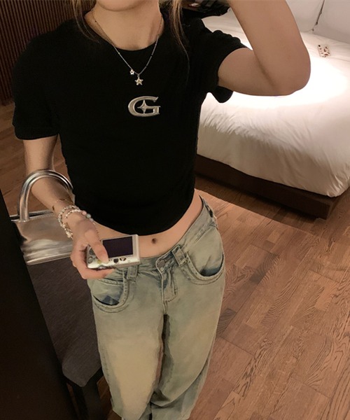 SpRay（スプレイ）の「メタルプリント半袖Tシャツ（Tシャツ/カットソー・レディース・グレー/ブラック/ホワイト/チャコールグレー・FREE）」の9枚目の写真