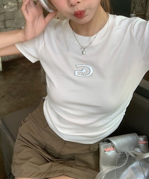 SpRay（スプレイ）の「メタルプリント半袖Tシャツ（Tシャツ/カットソー・レディース・グレー/ブラック/ホワイト/チャコールグレー・FREE）」の17枚目の写真