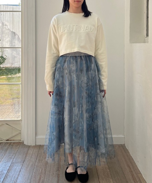 LANTINAM(ランティナム)の「【ユニセックス】エンボスロゴスウェット(2丈展開)(スウェット・レディース・アイボリー/ライトブルー/アッシュグレー・M/L)」の10枚目の写真