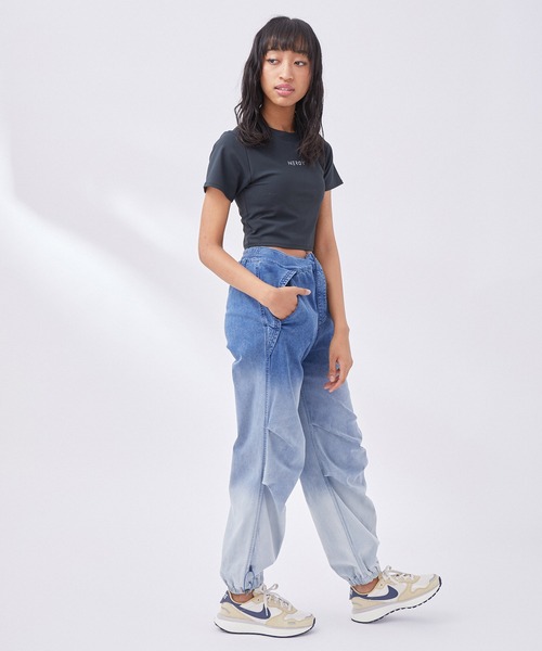 NERGY（ナージー）の「【skin wear】UV & 水陸両用 & 保湿 CREORAカップ付きTシャツ（Tシャツ/カットソー・レディース・ブルー/ブラック・M/S）」の11枚目の写真