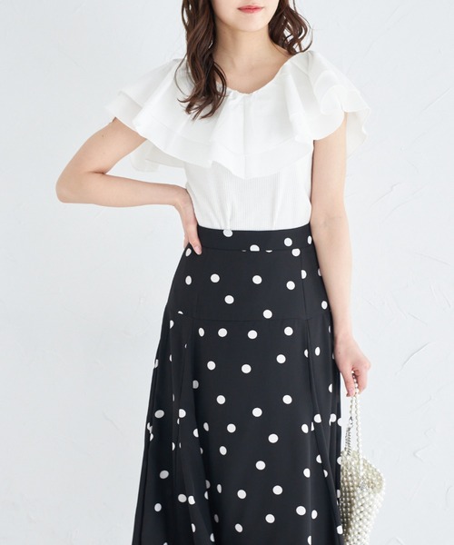 tocco closet(トッコ クローゼット)の「ラッフルフリル切り替えリブカットプルオーバー(Tシャツ/カットソー・レディース・レモンイエロー/オフホワイト/ブラック・M)」の5枚目の写真