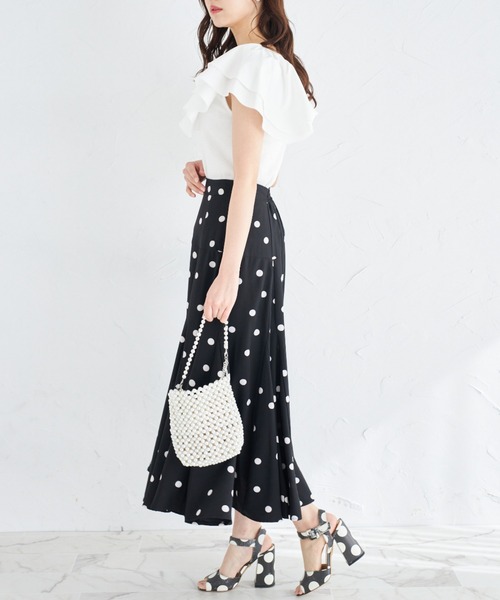 tocco closet(トッコ クローゼット)の「ラッフルフリル切り替えリブカットプルオーバー(Tシャツ/カットソー・レディース・レモンイエロー/オフホワイト/ブラック・M)」の7枚目の写真