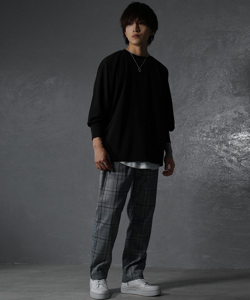 MinoriTY（マイノリティ）の「【MinoriTY】梨地ドルマンボリュームスリークウォータースリーブカットソー メンズ ロンT ビッグシルエット ドルマンスリーブ オーバーサイズ ルーズフィット 秋服（Tシャツ/カットソー・メンズ・ベージュ/ブラック/カーキ/ローズ/ネイビー・S/M/L）」の13枚目の写真