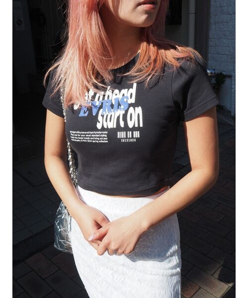 EVRIS（エヴリス）の「Get a Head クロップドTシャツ（Tシャツ/カットソー・レディース・イエロー/ブラック/ホワイト・FREE）」の15枚目の写真