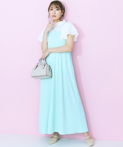 marun（マルン）の「＜大きいサイズ＞ スタンドカラーフレアブラウス marun（シャツ/ブラウス・レディース・ピンクベージュ/サックスブルー/オフホワイト・4L/5L/L/LL/3L）」の10枚目の写真