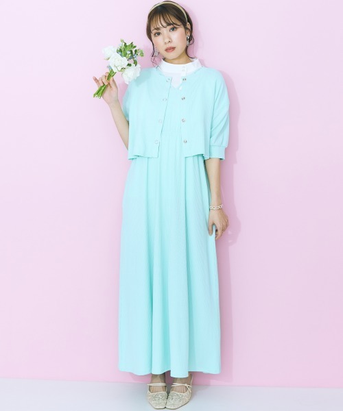 marun（マルン）の「＜大きいサイズ＞ スタンドカラーフレアブラウス marun（シャツ/ブラウス・レディース・ピンクベージュ/サックスブルー/オフホワイト・4L/5L/L/LL/3L）」の13枚目の写真