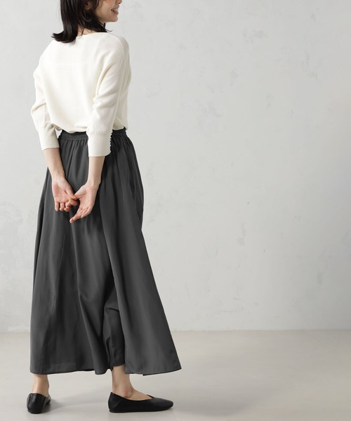 FOUND GOOD(ファウンドグッド)の「サラツヤフレアスカート(スカート・レディース・イエロー系5/グレー系8/グレー系1/アイボリー/グレー系・M/S/L)」の17枚目の写真