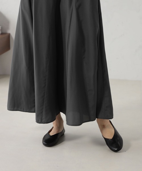 FOUND GOOD(ファウンドグッド)の「サラツヤフレアスカート(スカート・レディース・イエロー系5/グレー系8/グレー系1/アイボリー/グレー系・M/S/L)」の18枚目の写真