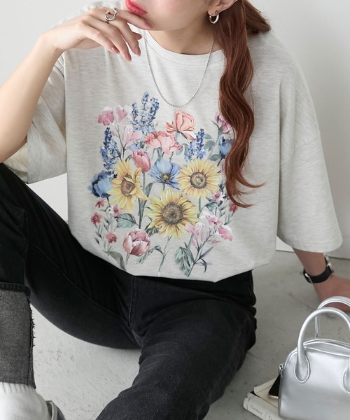 BONLECILL(ボンルシール)の「ヴィンテージフラワープリント BIGTEE(Tシャツ/カットソー・レディース・オートミール/オフホワイト/ブラック・FREE)」の3枚目の写真