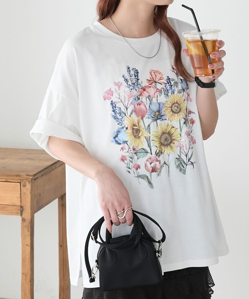 BONLECILL(ボンルシール)の「ヴィンテージフラワープリント BIGTEE(Tシャツ/カットソー・レディース・オートミール/オフホワイト/ブラック・FREE)」の2枚目の写真