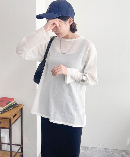 fredy emue(フレディエミュ)の「コットンチュールルーズロンT(Tシャツ/カットソー・レディース・オフホワイト/ダークネイビー/ライトグレー・38)」の9枚目の写真