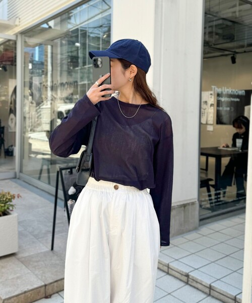 fredy emue(フレディエミュ)の「コットンチュールルーズロンT(Tシャツ/カットソー・レディース・オフホワイト/ダークネイビー/ライトグレー・38)」の16枚目の写真