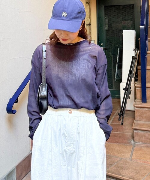 fredy emue(フレディエミュ)の「コットンチュールルーズロンT(Tシャツ/カットソー・レディース・オフホワイト/ダークネイビー/ライトグレー・38)」の22枚目の写真