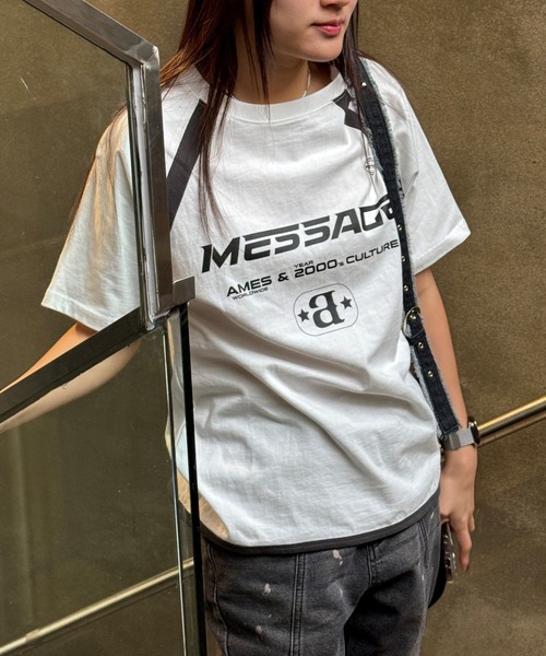 AMESWORLDWIDE（アメスワールドワイド）の「【UNISEX】AMES WORLDWIDE／メッセージラグラン T  2111570（Tシャツ/カットソー・レディース・ブラック/ホワイト/グレー・MEDIUM/LARGE/SMALL）」の2枚目の写真