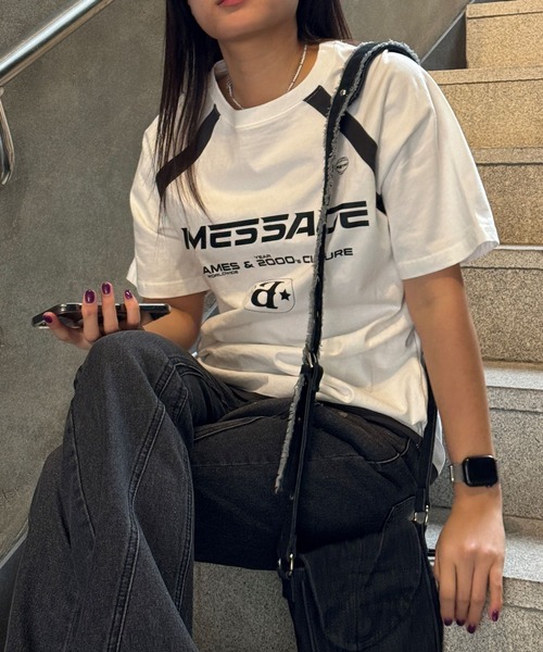 AMESWORLDWIDE（アメスワールドワイド）の「【UNISEX】AMES WORLDWIDE／メッセージラグラン T  2111570（Tシャツ/カットソー・レディース・ブラック/ホワイト/グレー・MEDIUM/LARGE/SMALL）」の8枚目の写真