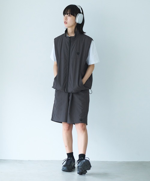 セール】STAND NECK NYLON VEST / スタンドネックナイロンベスト