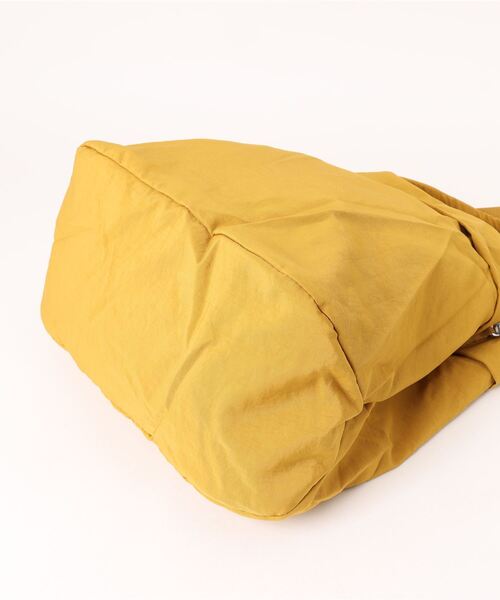 aimoha（アイモハ）の「2WAYナイロンバッグ（ショルダーバッグ・レディース・オフホワイト/ブラック/イエロー/グリーン・FREE）」の6枚目の写真