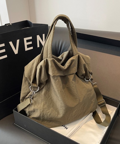 aimoha（アイモハ）の「2WAYナイロンバッグ（ショルダーバッグ・レディース・オフホワイト/ブラック/イエロー/グリーン・FREE）」の19枚目の写真