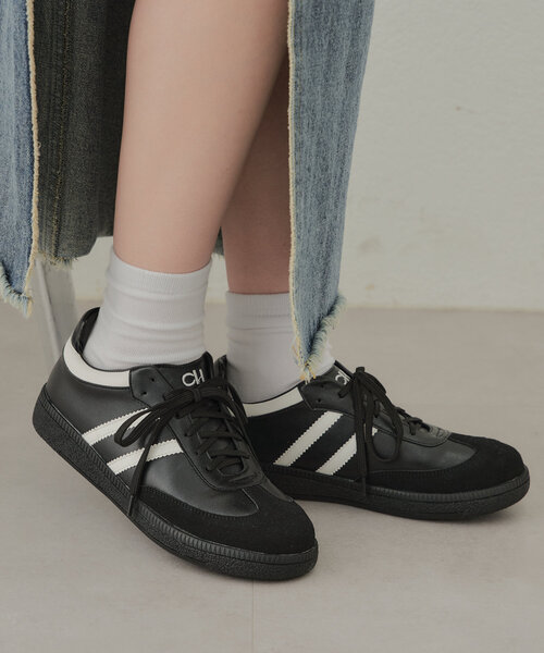 Chico（チコ）の「配色レザースニーカー（スニーカー・レディース・ホワイト/ブラック/シルバー・SMALL/MEDIUM/LARGE）」の21枚目の写真