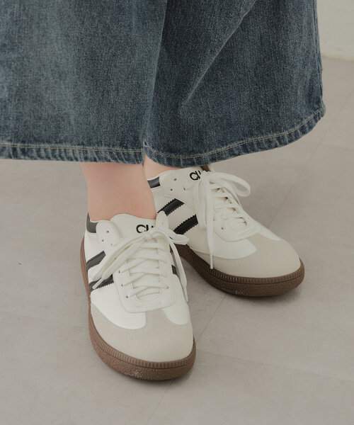 Chico（チコ）の「配色レザースニーカー（スニーカー・レディース・ホワイト/ブラック/シルバー・SMALL/MEDIUM/LARGE）」の14枚目の写真