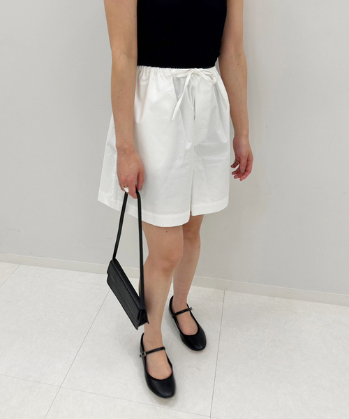 パンツ Baserange Ole shorts XS パンツ Baserange Ole shorts XS Ole Shorts in Assortment