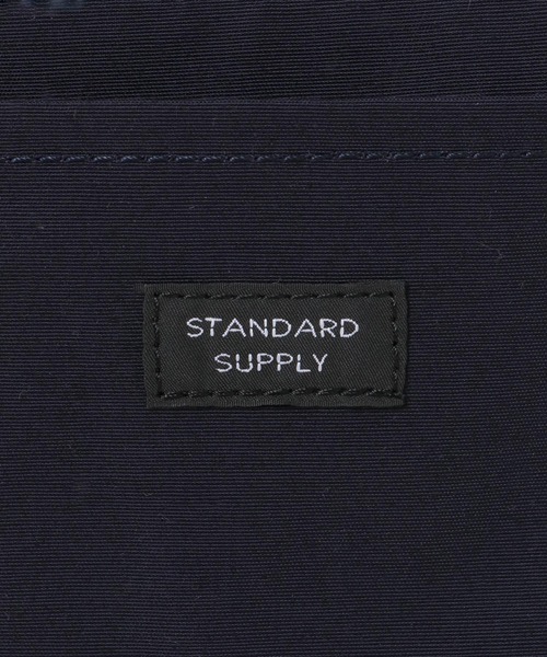 STANDARD SUPPLY(スタンダードサプライ)の「『別注』STANDARD SUPPLY×DOORS SLING PURSE M/L(ショルダーバッグ・メンズ・ダークグレー/ブルー/ネイビー/グリーン/レッド/ブラック/グレー/ライトブラウン/ゴールド/パープル/ベージュ・ONE)」の19枚目の写真