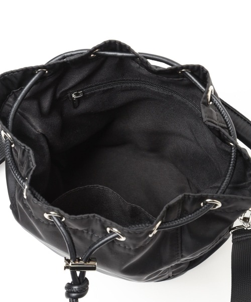 Heather(ヘザー)の「2WAYナイロンBAG 135881(ショルダーバッグ・レディース・ブラック/アイボリー・ONE SIZE)」の22枚目の写真