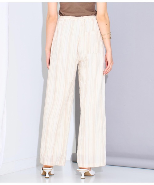 Settimissimo（セッティミッシモ）の「マルチストライプルーズパンツ（スラックス・レディース・アイボリー/ブラック・FREE）」の9枚目の写真