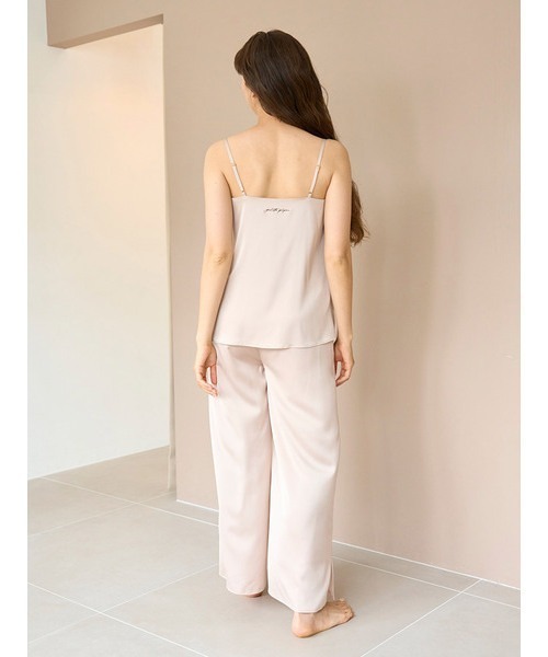 gelato pique（ジェラートピケ）の「サテンロングパンツ（ルーム