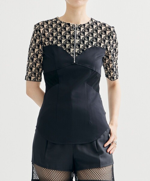 THINGS THAT MATTER（シングス ザット マター）の「【THINGS THAT MATTER/シングス ザット マター】《STUDIOUS別注》ニューモノグラムフロッキーチュール切替トップス（Tシャツ/カットソー・レディース・ホワイト/ベージュ/ブラック・FREE）」の3枚目の写真