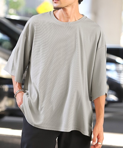 LUXSTYLE(ラグスタイル)の「ビッグシルエット無地半袖Tシャツ(Tシャツ/カットソー・メンズ・ブラック/グレイッシュベージュ/ブルーグレー/グレー/ブルー系その他/ホワイト・M/L)」の3枚目の写真